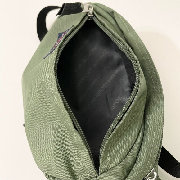 JanSport Green Waist Bag - Picture 11 of 16